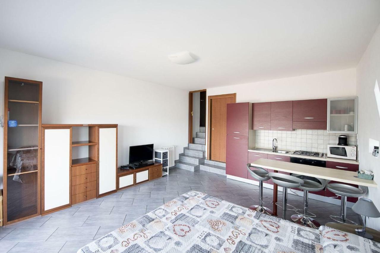 Holiday Home Barbara Oggebbio Exterior photo
